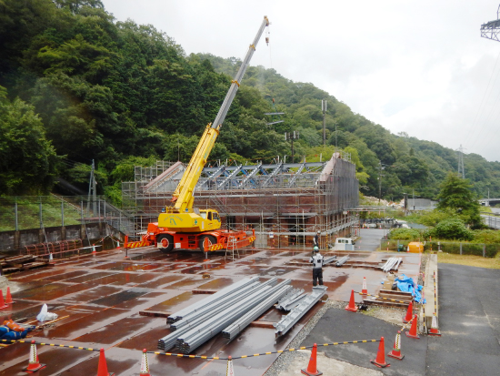 大戸川発電所全面改良工事のうち建物工事